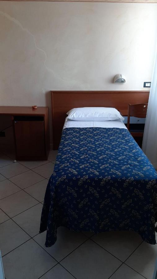 Hotel Alexander Resort Rimini Extérieur photo