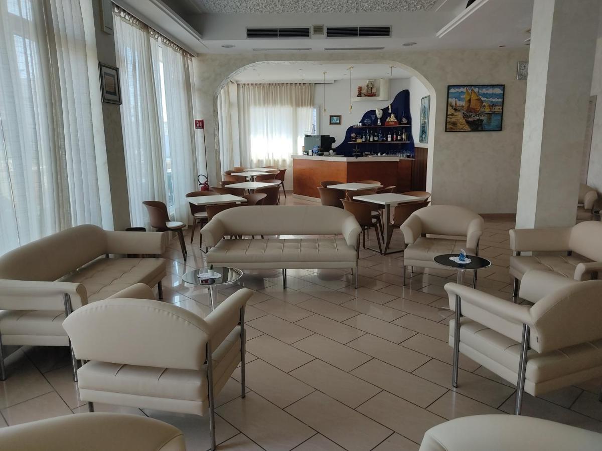 Hotel Alexander Resort Rimini Extérieur photo