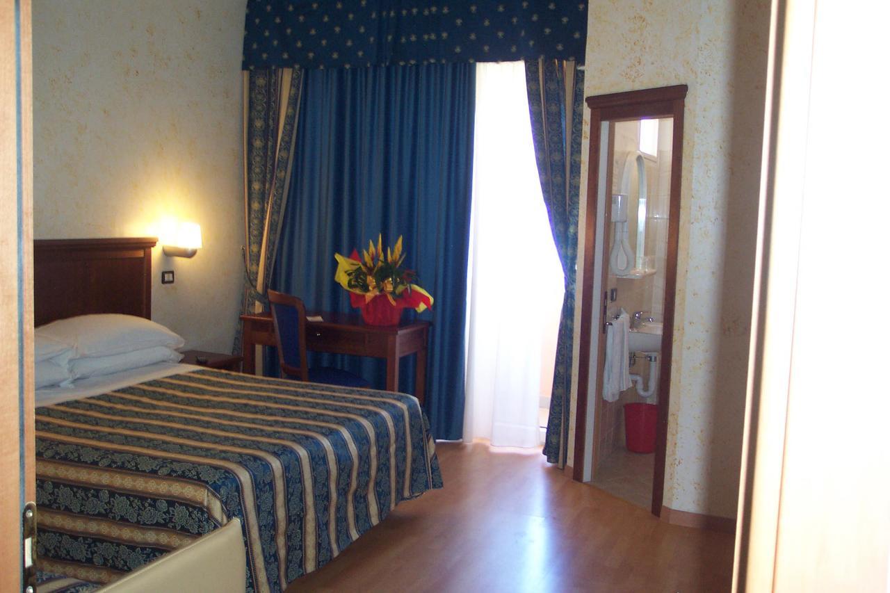 Hotel Alexander Resort Rimini Extérieur photo