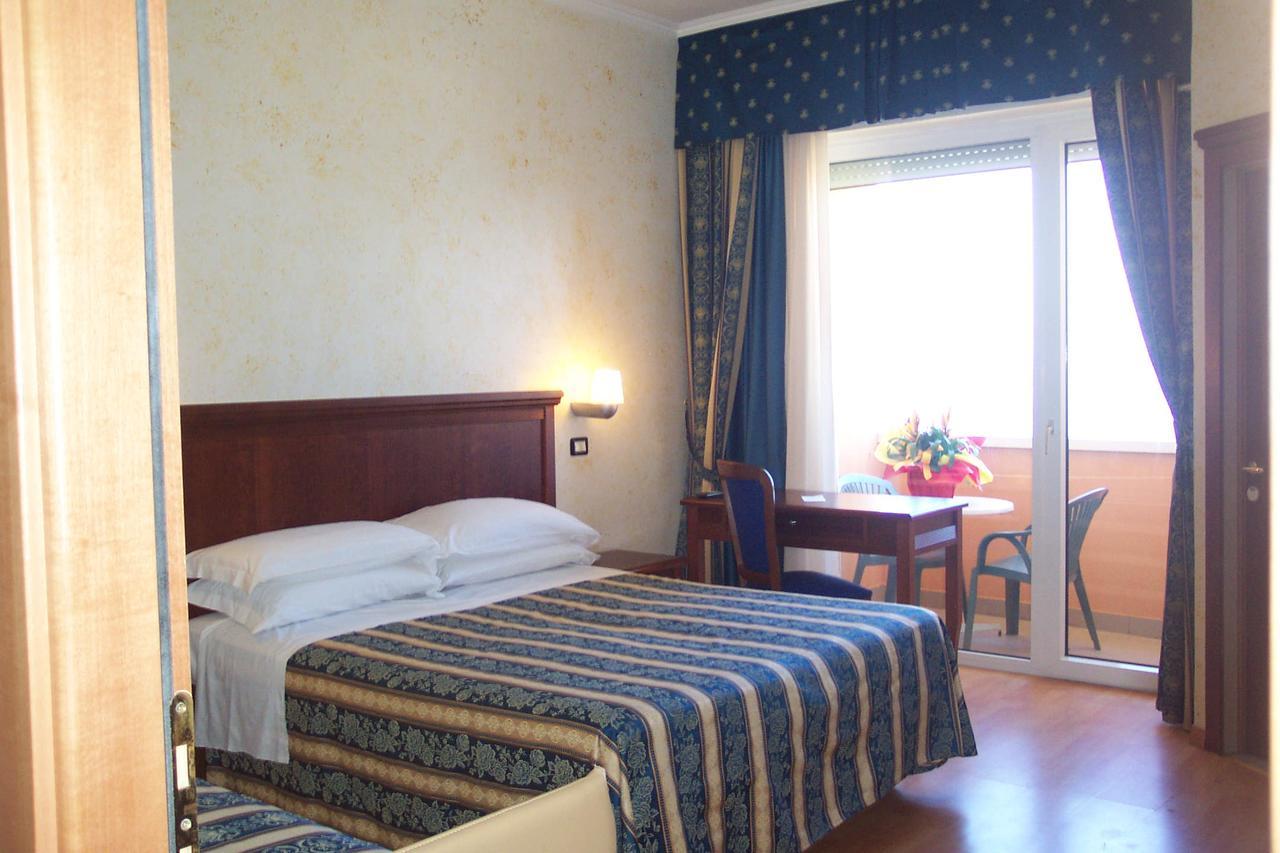 Hotel Alexander Resort Rimini Extérieur photo